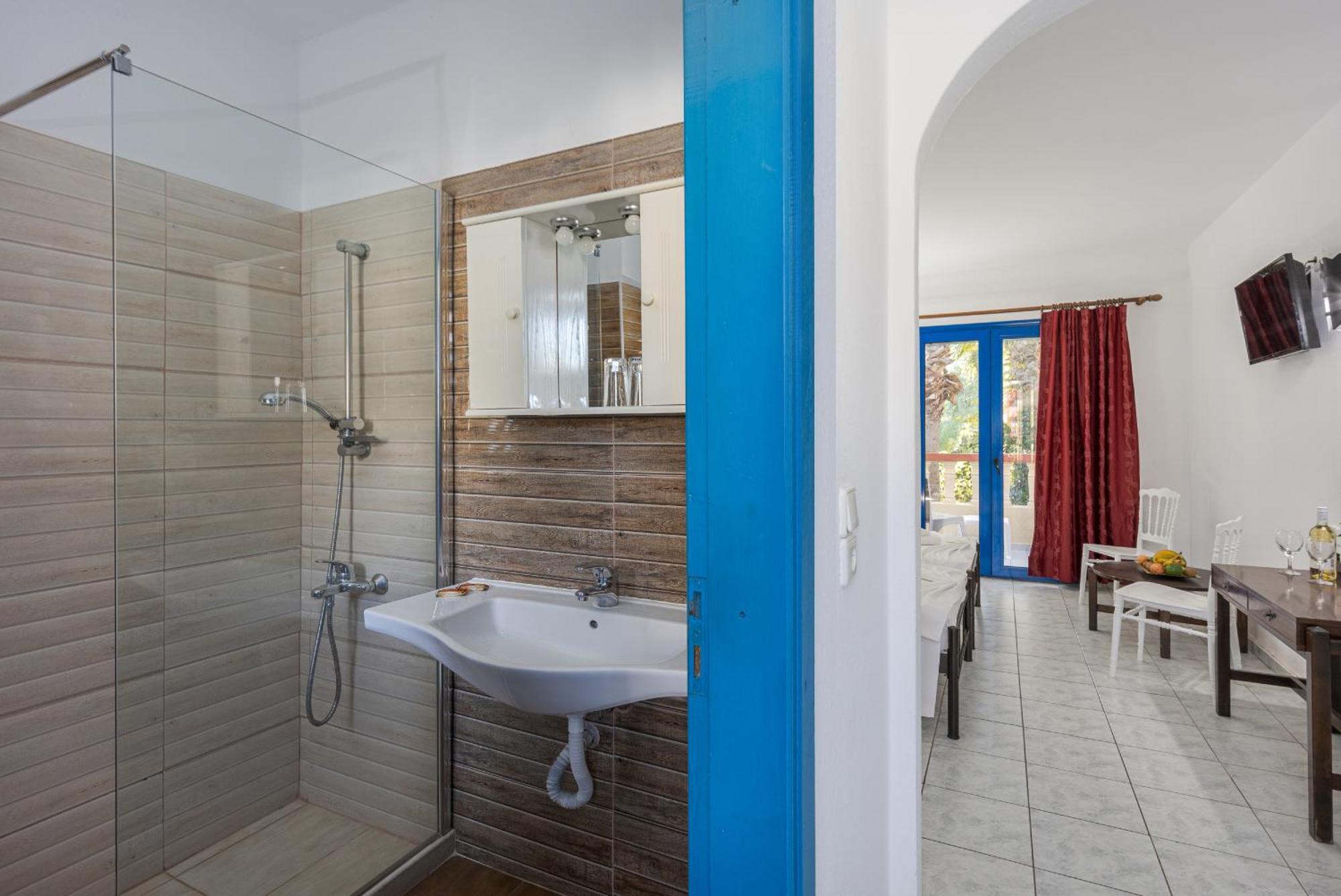 Palm Bay By Estia Hotel Sissi  Bagian luar foto