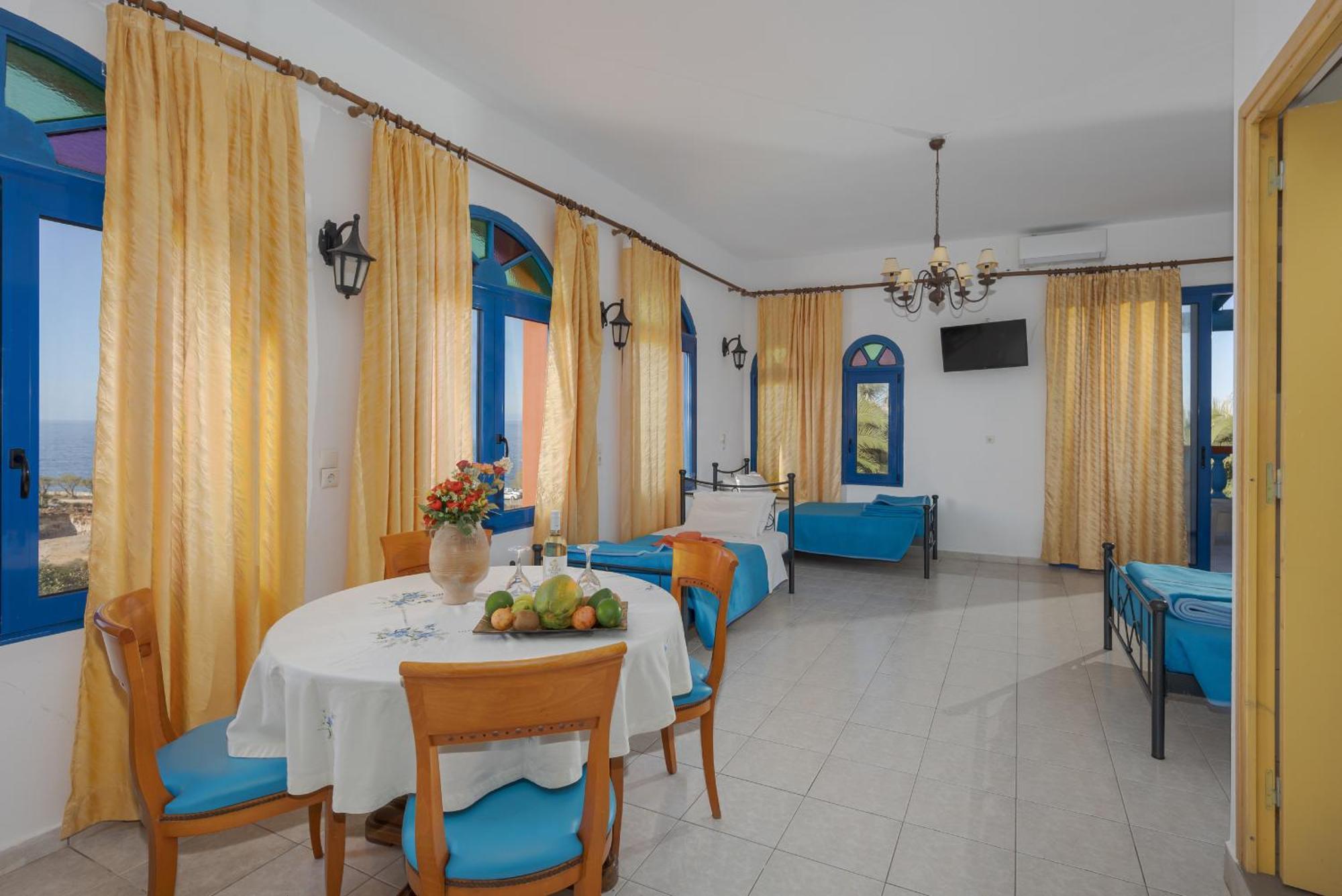 Palm Bay By Estia Hotel Sissi  Bagian luar foto