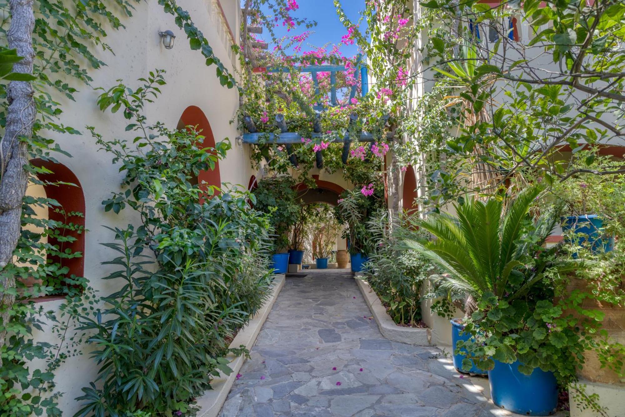 Palm Bay By Estia Hotel Sissi  Bagian luar foto